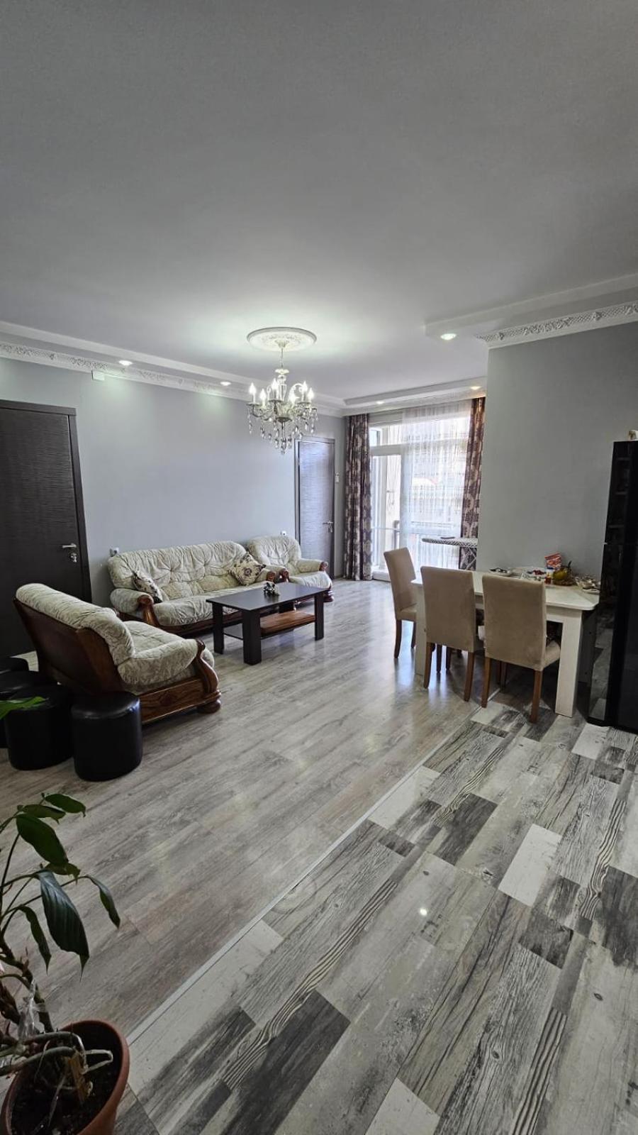 Apartment Irina Batumi Bagian luar foto